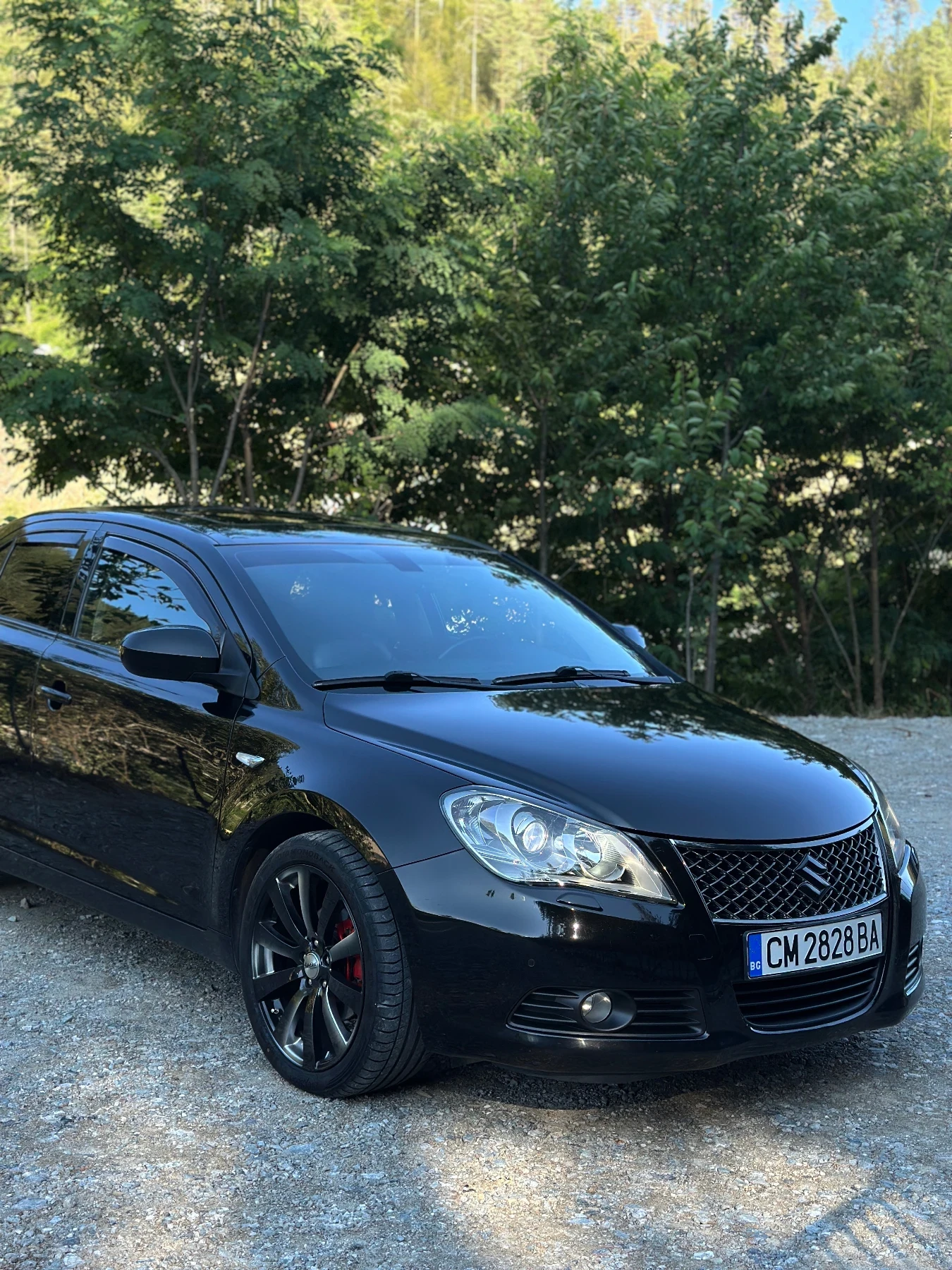 Suzuki Kizashi 2.4 4x4 - изображение 2
