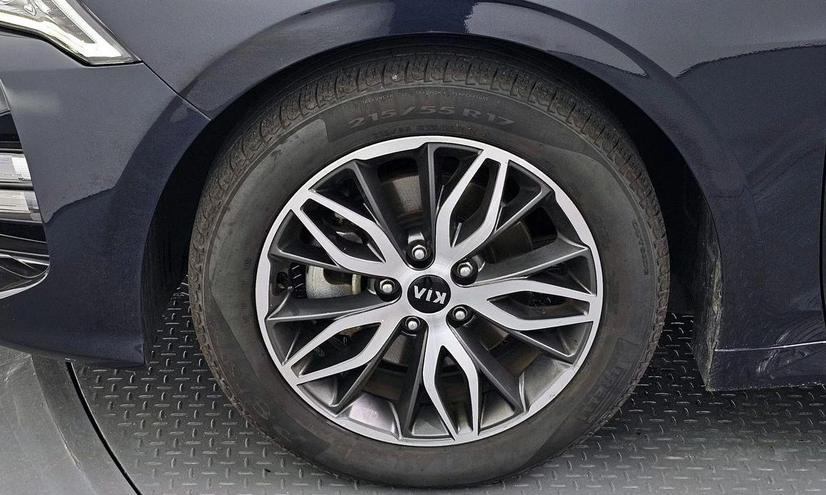 Kia K5 2.0 LPG Trendy * НАЙ-ДОБРА ЦЕНА В БЪЛГАРИЯ*  - изображение 5