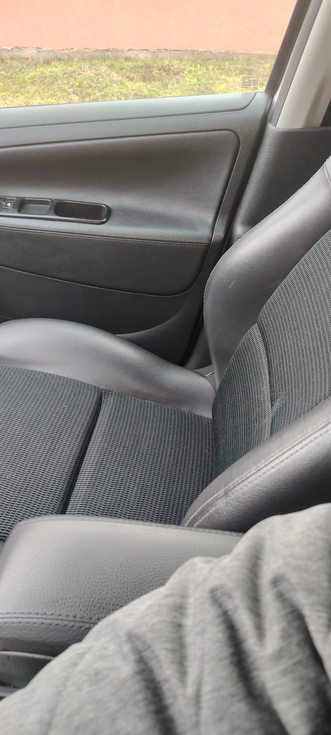 Peugeot 207  - изображение 6