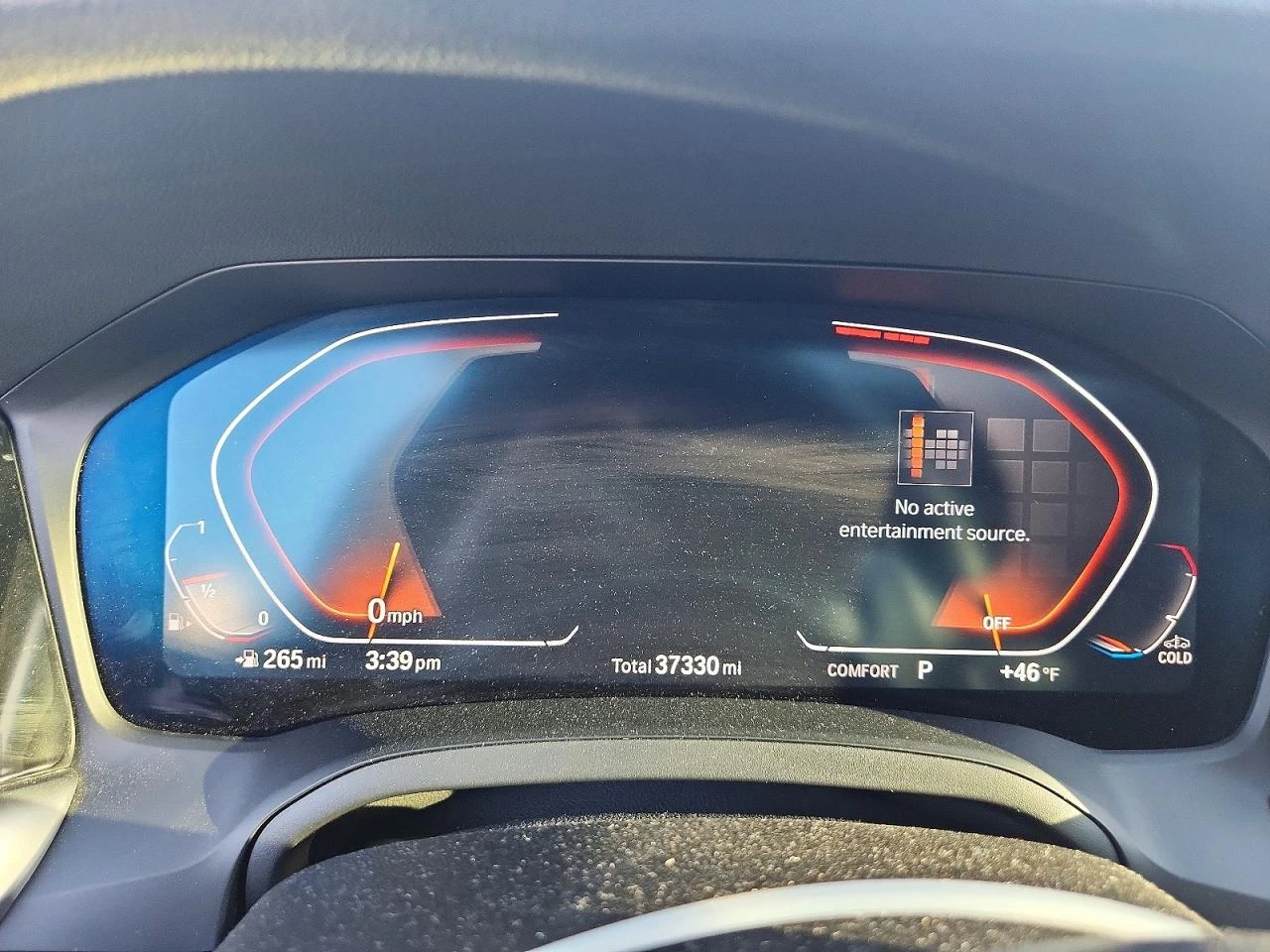 BMW 330 XDRIVE* ПОДГРЕВИ* АМБИЕНТ* ДИГИТАЛ*  - изображение 9