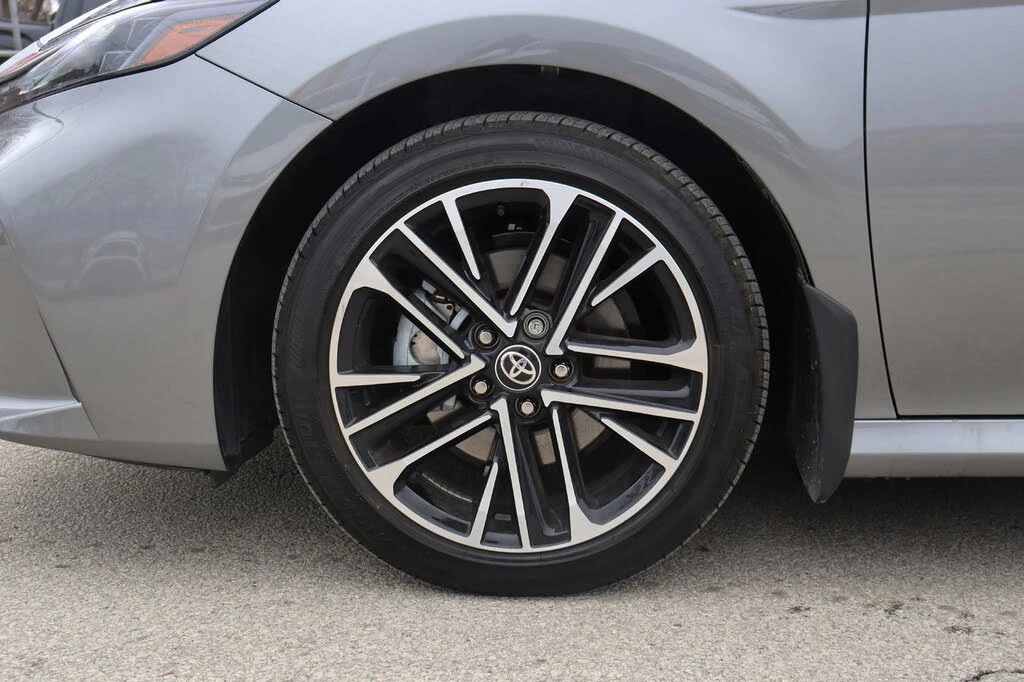 Toyota Camry XLE AWD* АвтоКредит* (Цена до БГ) , снимка 6 - Автомобили и джипове - 54098092