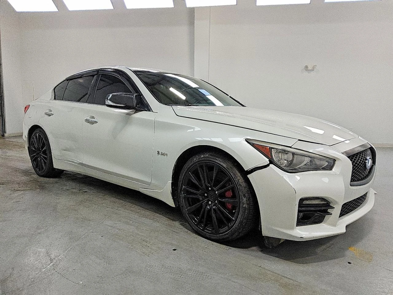 Infiniti Q50 3.0l Red Sport 400, снимка 4 - Автомобили и джипове - 54103160