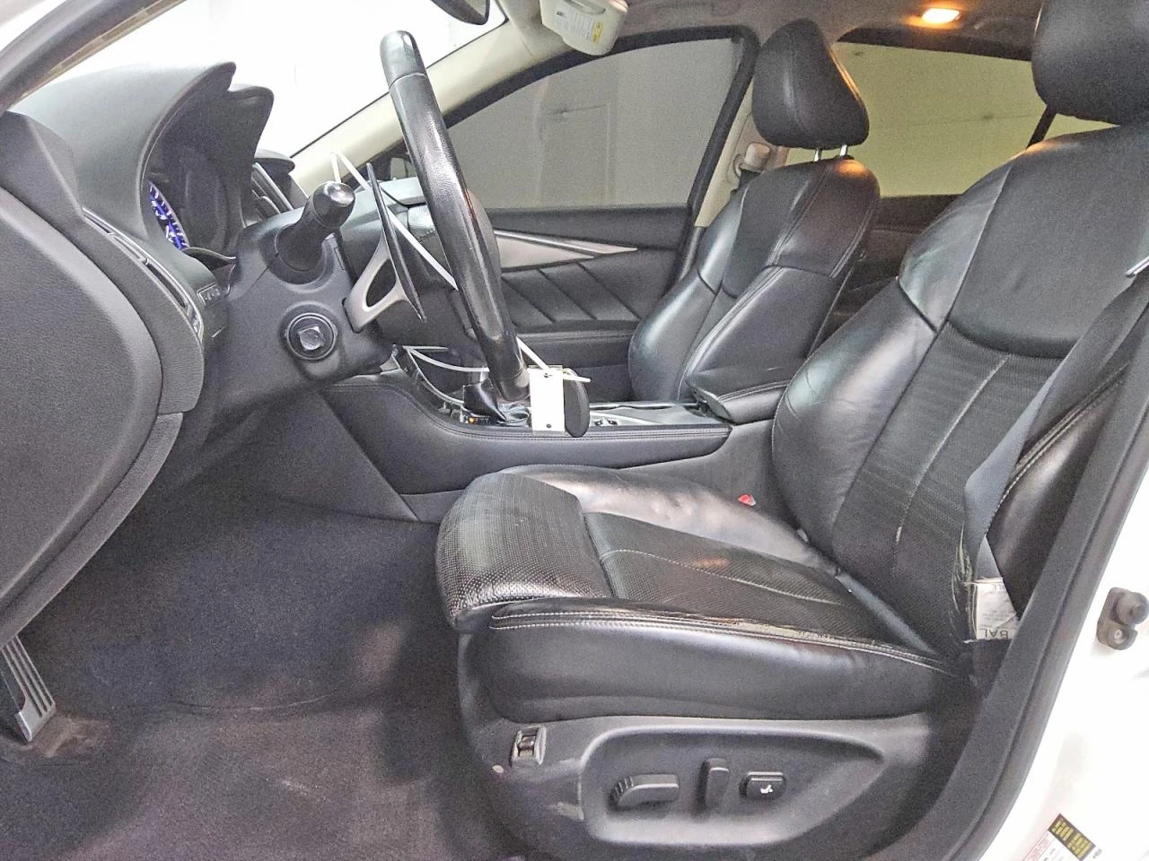 Infiniti Q50 3.0l Red Sport 400, снимка 7 - Автомобили и джипове - 54103160