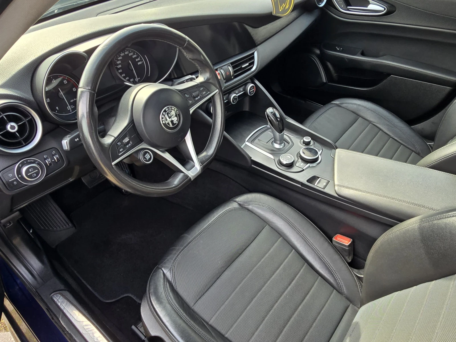 Alfa Romeo Giulia 180 JTD RWD, снимка 7 - Автомобили и джипове - 54242474