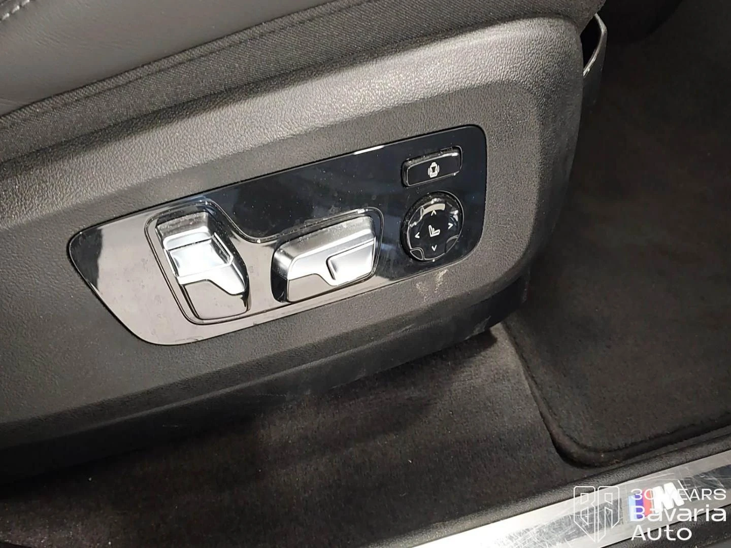 BMW XM Label Sportautomatic, снимка 15 - Автомобили и джипове - 54476109