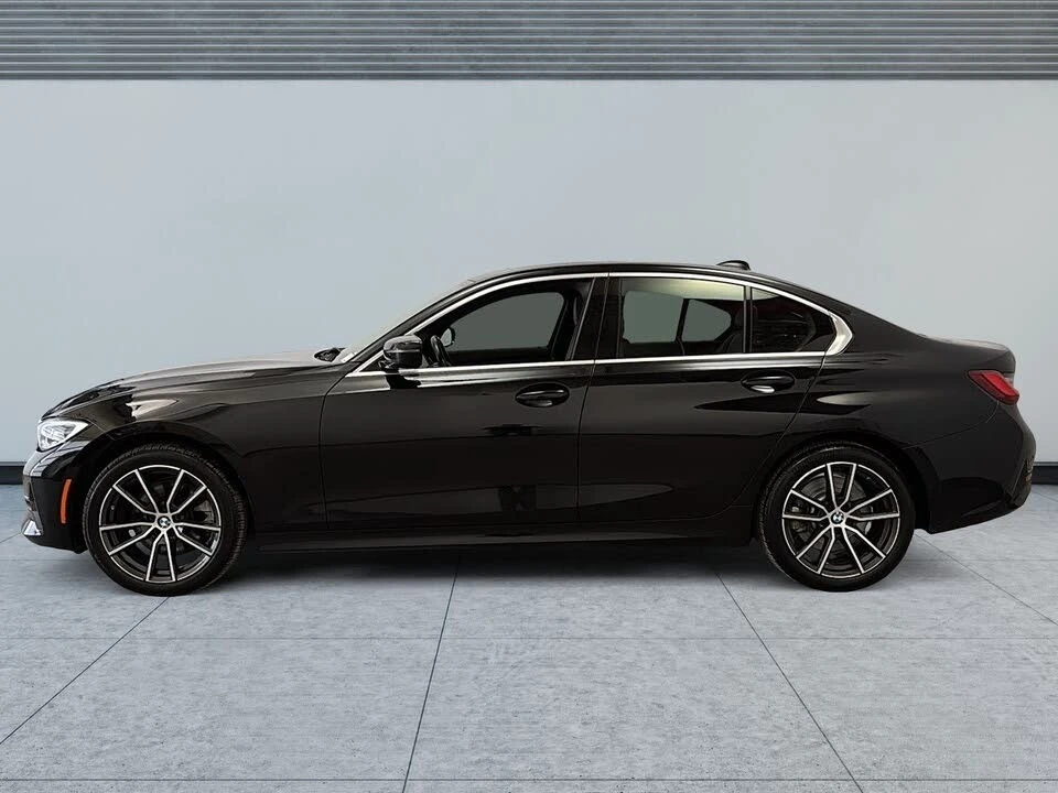 BMW 330 xDrive* АвтоКредит* (ЦЕНА ДО БГ)* , снимка 4 - Автомобили и джипове - 54555449