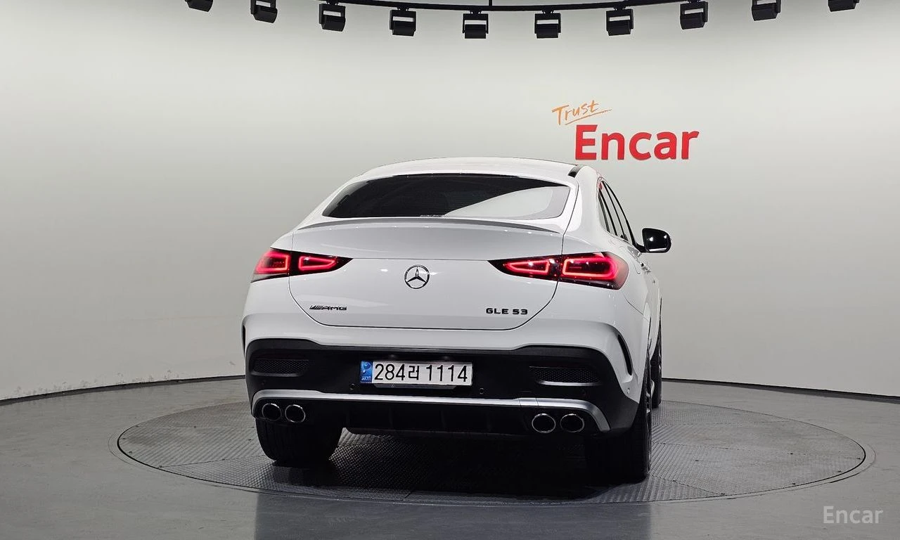 Mercedes-Benz E 53 AMG COUPE* 4MATIC+ * ОБДУХВ* 360* ПАНО* BURMASTR* HEAD, снимка 4 - Автомобили и джипове - 54702844