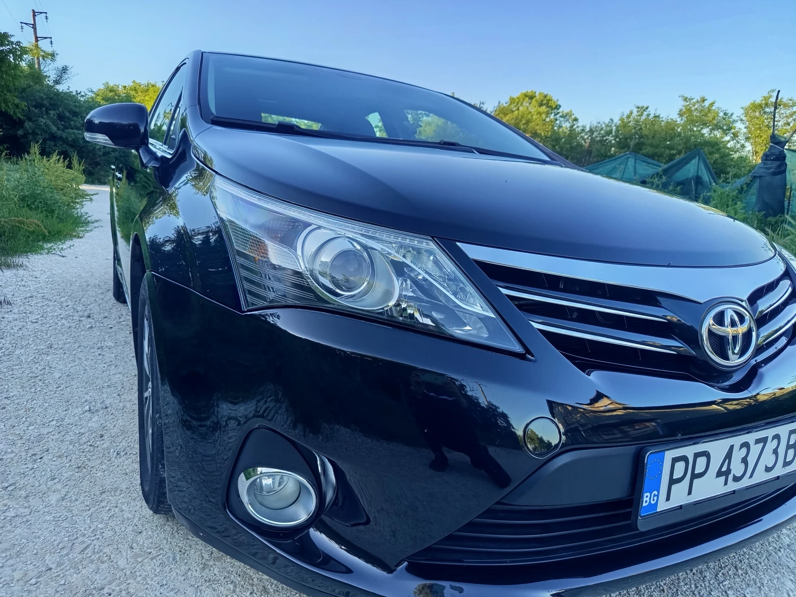 Toyota Avensis, снимка 3 - Автомобили и джипове - 54906996