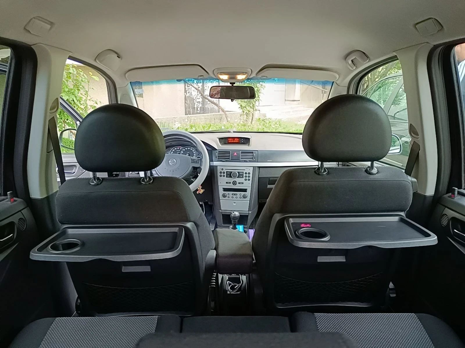 Opel Meriva, снимка 9 - Автомобили и джипове - 55235483