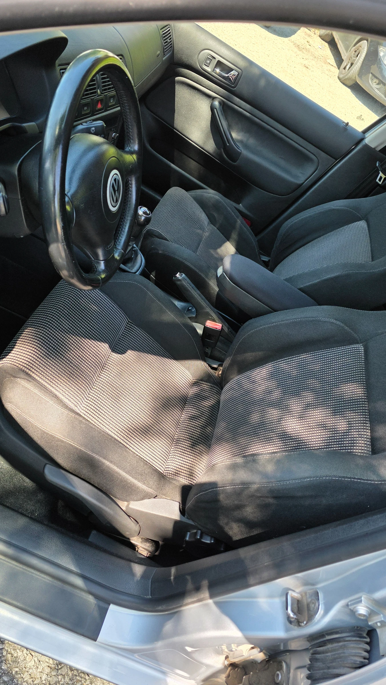 VW Golf 131 , снимка 11 - Автомобили и джипове - 55472730