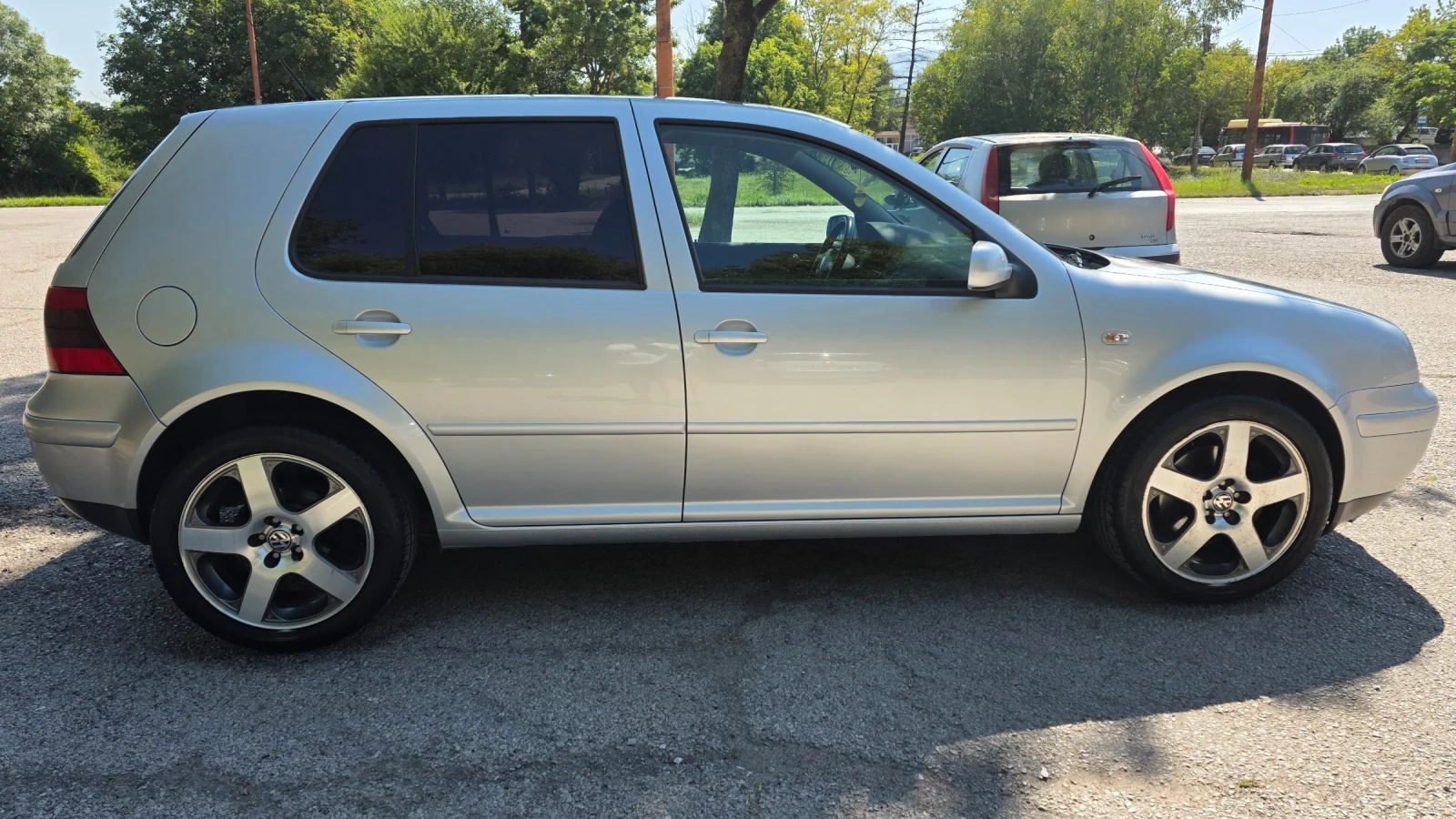 VW Golf 131 , снимка 3 - Автомобили и джипове - 55472730