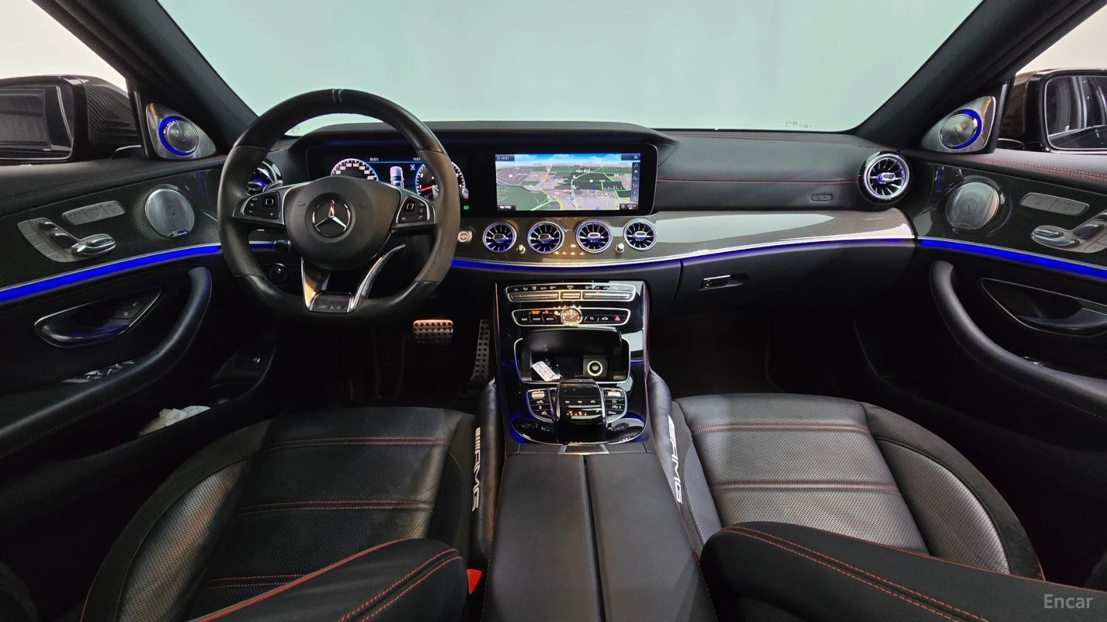 Mercedes-Benz E 43 AMG 4MATIC* HUD* 360* МАСАЖИ, снимка 5 - Автомобили и джипове - 55545304