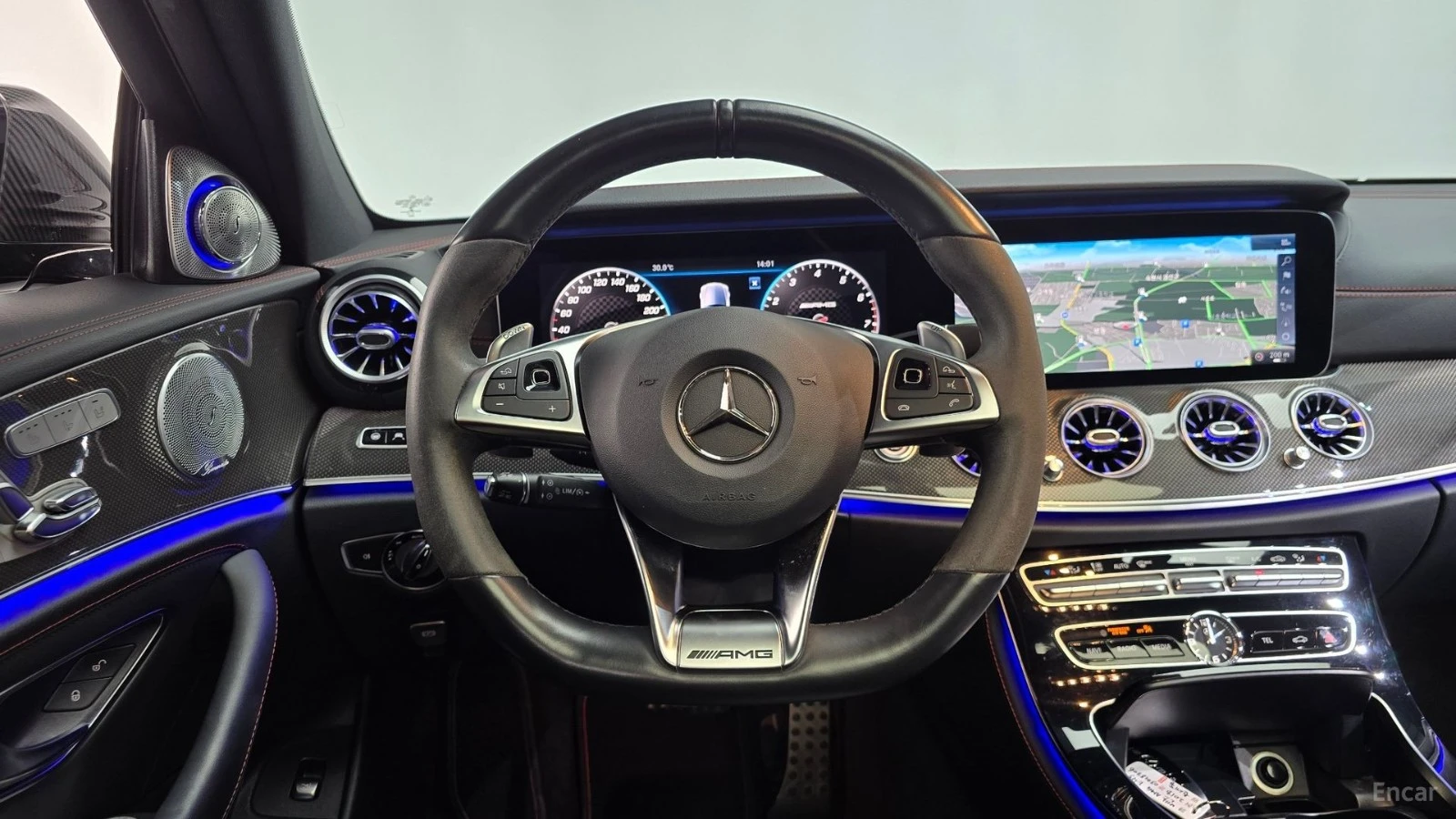 Mercedes-Benz E 43 AMG 4MATIC* HUD* 360* МАСАЖИ, снимка 11 - Автомобили и джипове - 55545304