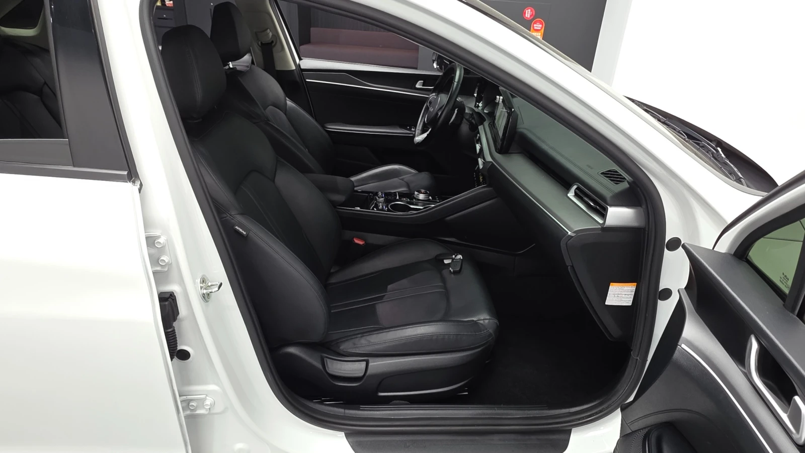 Kia K5 Hybrid Prestige, снимка 12 - Автомобили и джипове - 56097099