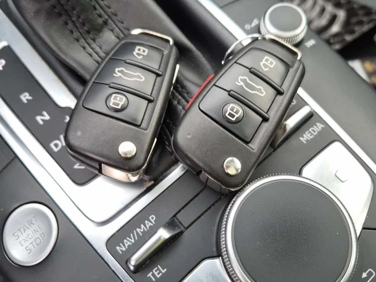 Audi A3 * KOMFORT * КEYLESS* ПОДГРЕВ * , снимка 9 - Автомобили и джипове - 56162238