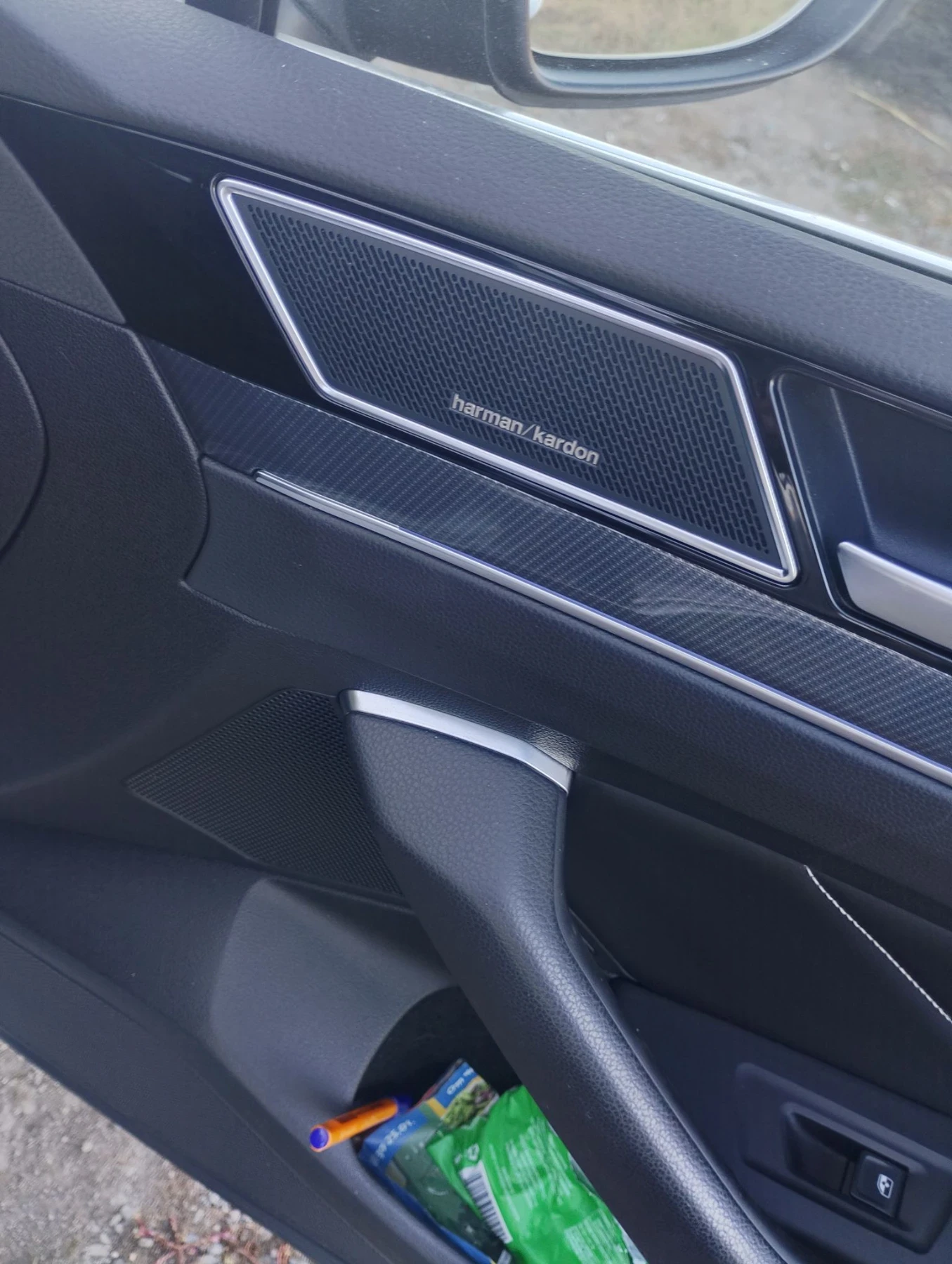 VW Passat, снимка 14 - Автомобили и джипове - 56629556