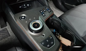 Обява за продажба на Kia Sportage Gasoline 1.6 Turbo 2WD Signature ~86 326 лв. - изображение 8