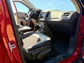 Jeep Compass * АВТО КРЕДИТ* ЦЕНА ДО БГ * СЕРВИЗНА ИСТОРИЯ *  - 26999 лв. / 13804.37 € - 37445494 13