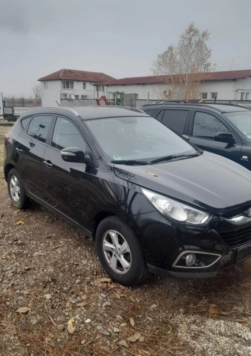 Hyundai IX35 1, 6i euro5b, снимка 4 - Автомобили и джипове - 47386665