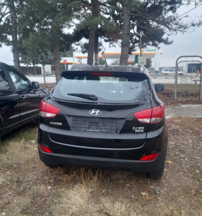 Hyundai IX35 1, 6i euro5b, снимка 6 - Автомобили и джипове - 47484414