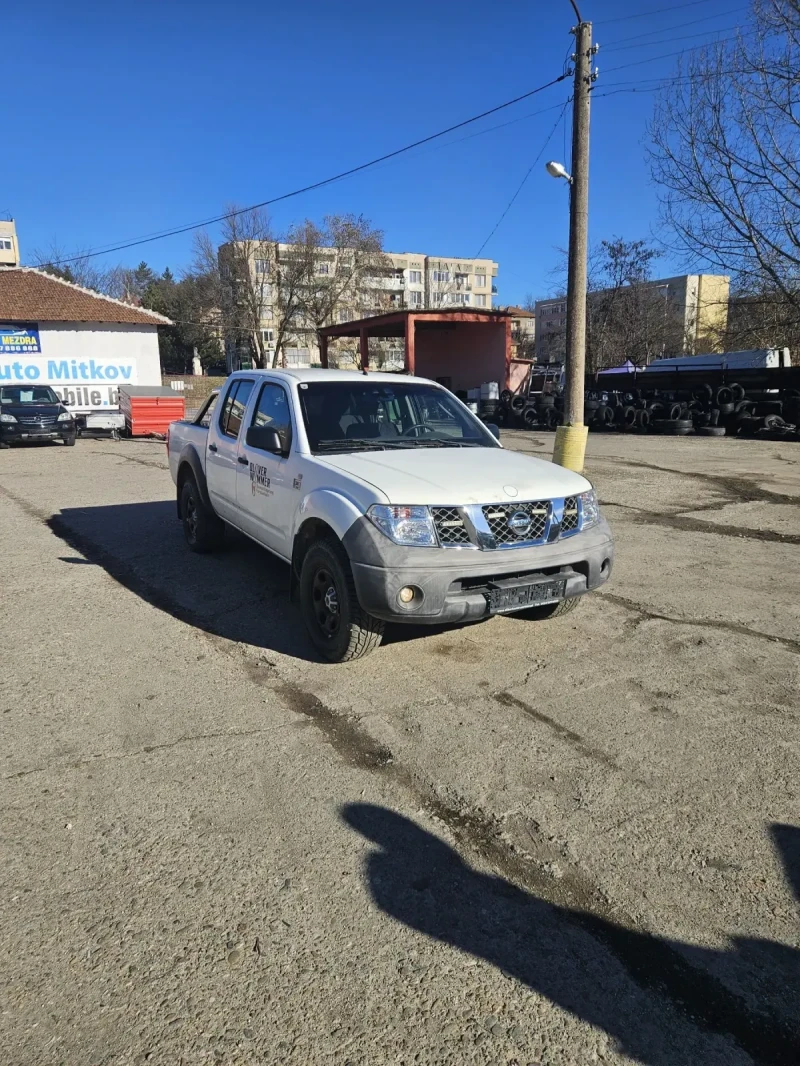 Nissan Navara 2.5tdi клима 4х4 бързи бавни, снимка 1 - Автомобили и джипове - 48658623