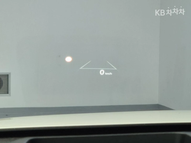 Kia Sorento 1.6T HEV 4WD Signature GravityЛИЗИНГ БЕЗ ПЪРВ. ВН., снимка 14 - Автомобили и джипове - 52773524