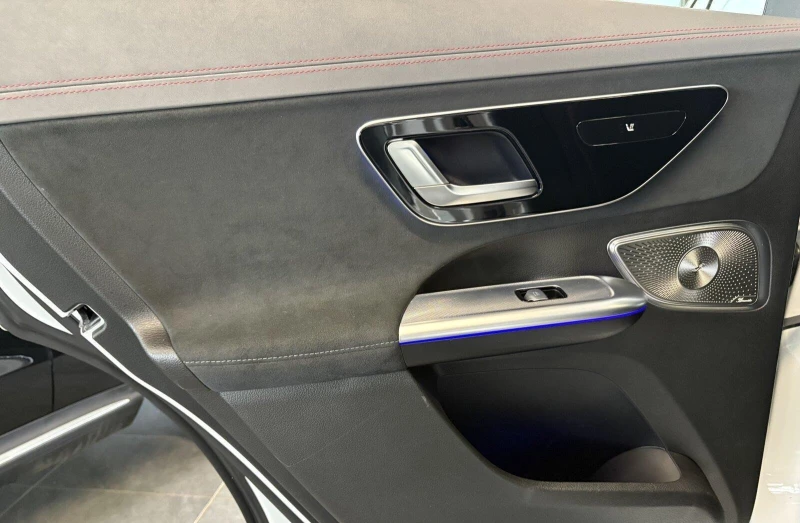 Mercedes-Benz EQE 350 4MATIC SUV AMG PANORAMA 360 BURMESTER AIRMATIC, снимка 13 - Автомобили и джипове - 52395341