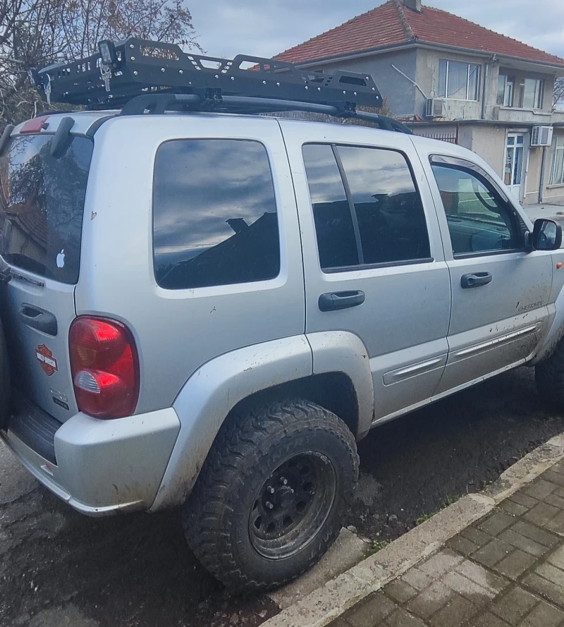 Jeep Cherokee 2.8 crd 150 к.с., снимка 6 - Автомобили и джипове - 52707871