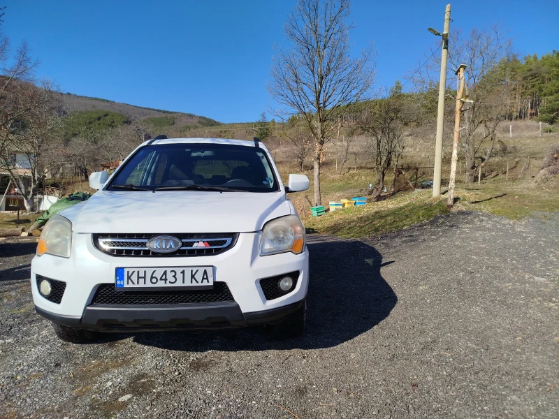 Kia Sportage, снимка 2 - Автомобили и джипове - 53173682