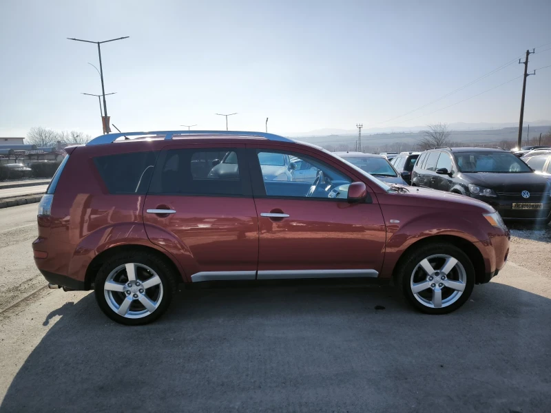 Mitsubishi Outlander 2.0D, снимка 4 - Автомобили и джипове - 53236155