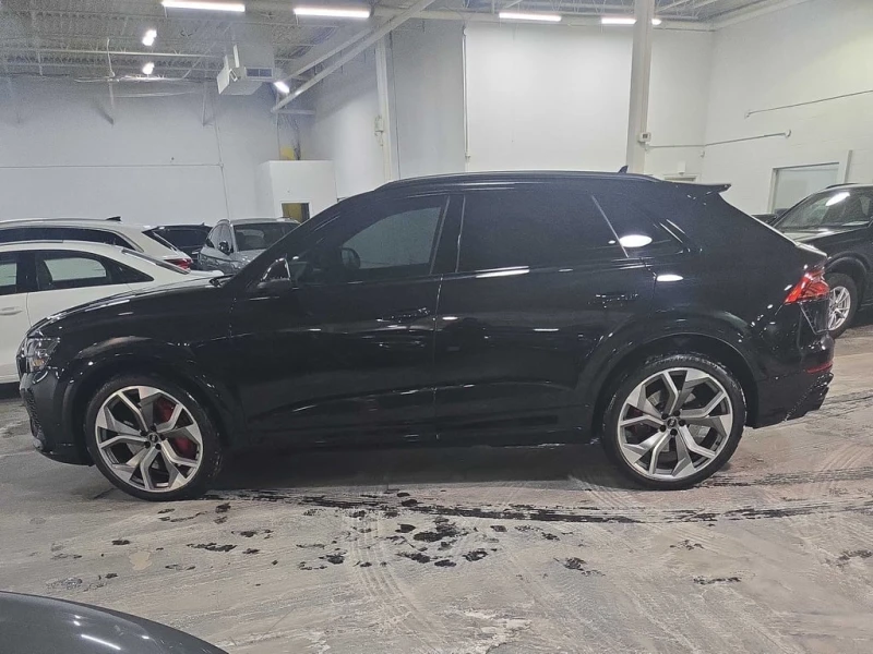 Audi RSQ8 4.0 TFSI quattro* CARFAX* ДИСТРОНИК* 360 КАМЕРИ, снимка 3 - Автомобили и джипове - 53261256