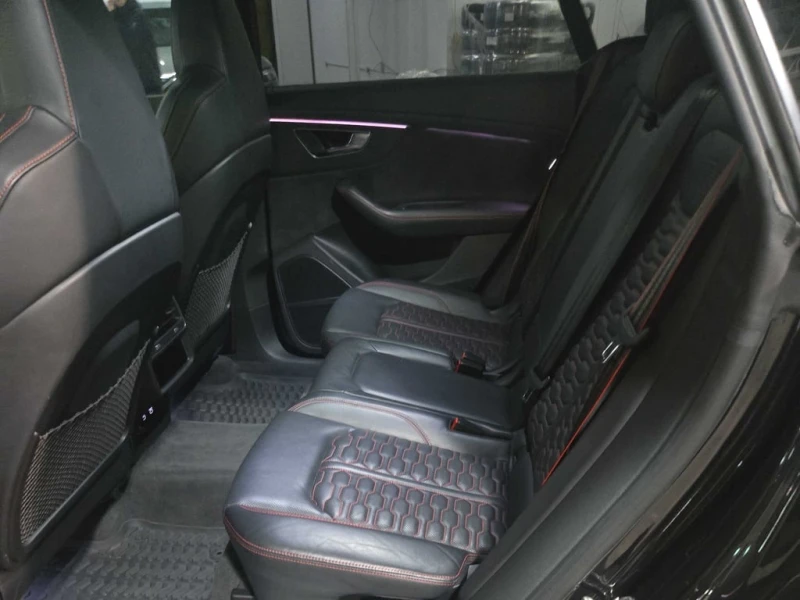 Audi RSQ8 4.0 TFSI quattro* CARFAX* ДИСТРОНИК* 360 КАМЕРИ, снимка 13 - Автомобили и джипове - 53261256