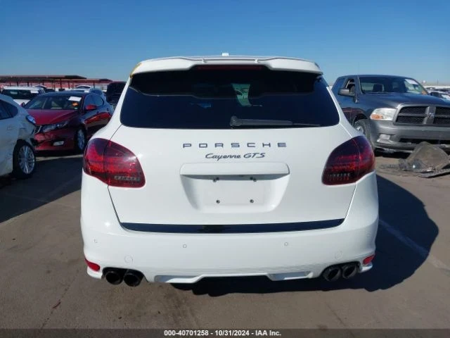 Porsche Cayenne, снимка 5 - Автомобили и джипове - 49309129