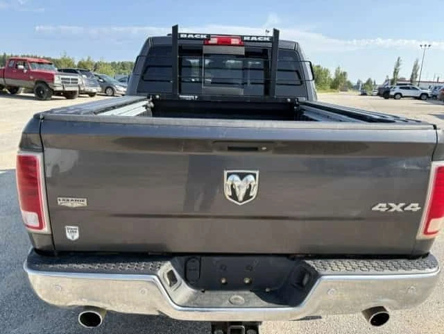 Dodge RAM 1500 * Laramie * АВТОКРЕДИТ БЕЗ ПЪРВОНАЧАЛНА ВНОСКА* , снимка 4 - Автомобили и джипове - 55444534