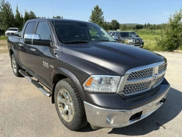 Dodge RAM 1500 * Laramie * АВТОКРЕДИТ БЕЗ ПЪРВОНАЧАЛНА ВНОСКА* , снимка 3 - Автомобили и джипове - 55444534