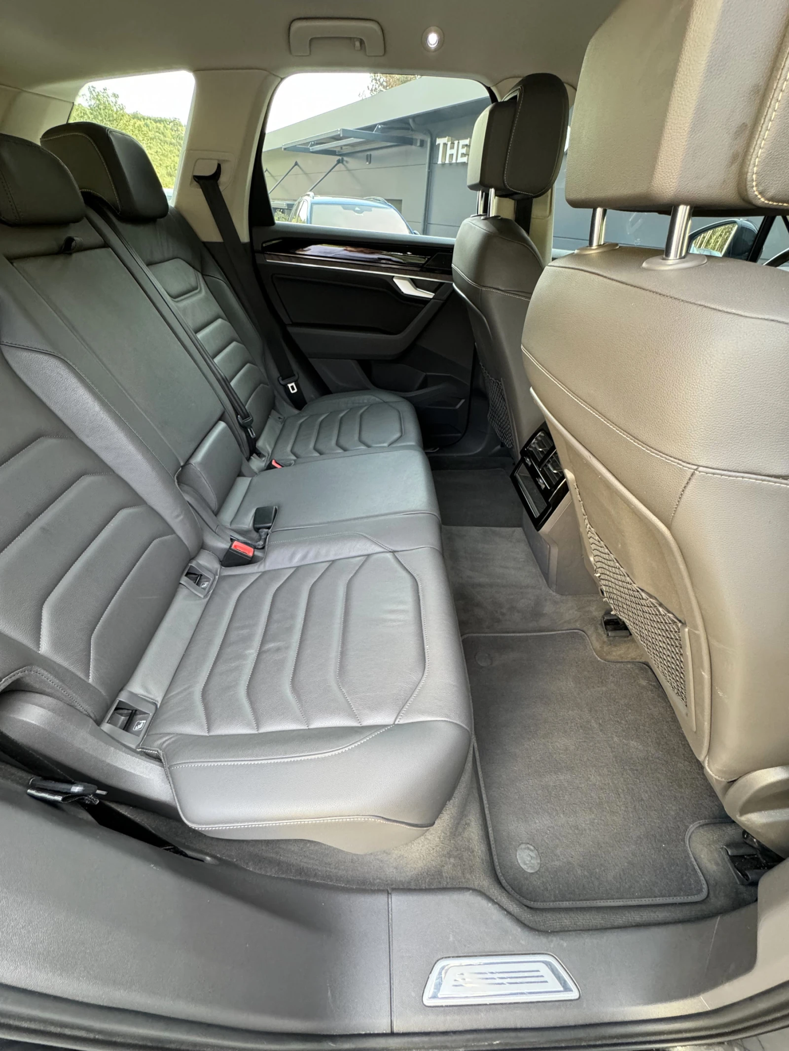 VW Touareg | Mobile.bg   13