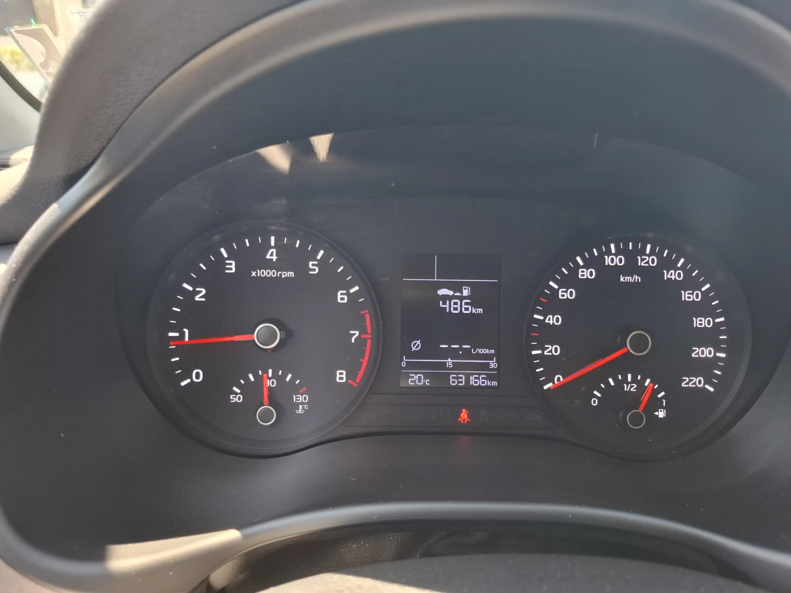 Kia Stonic 1.0 ЕХ ТУРБО ГАРАНЦИЯ - изображение 10