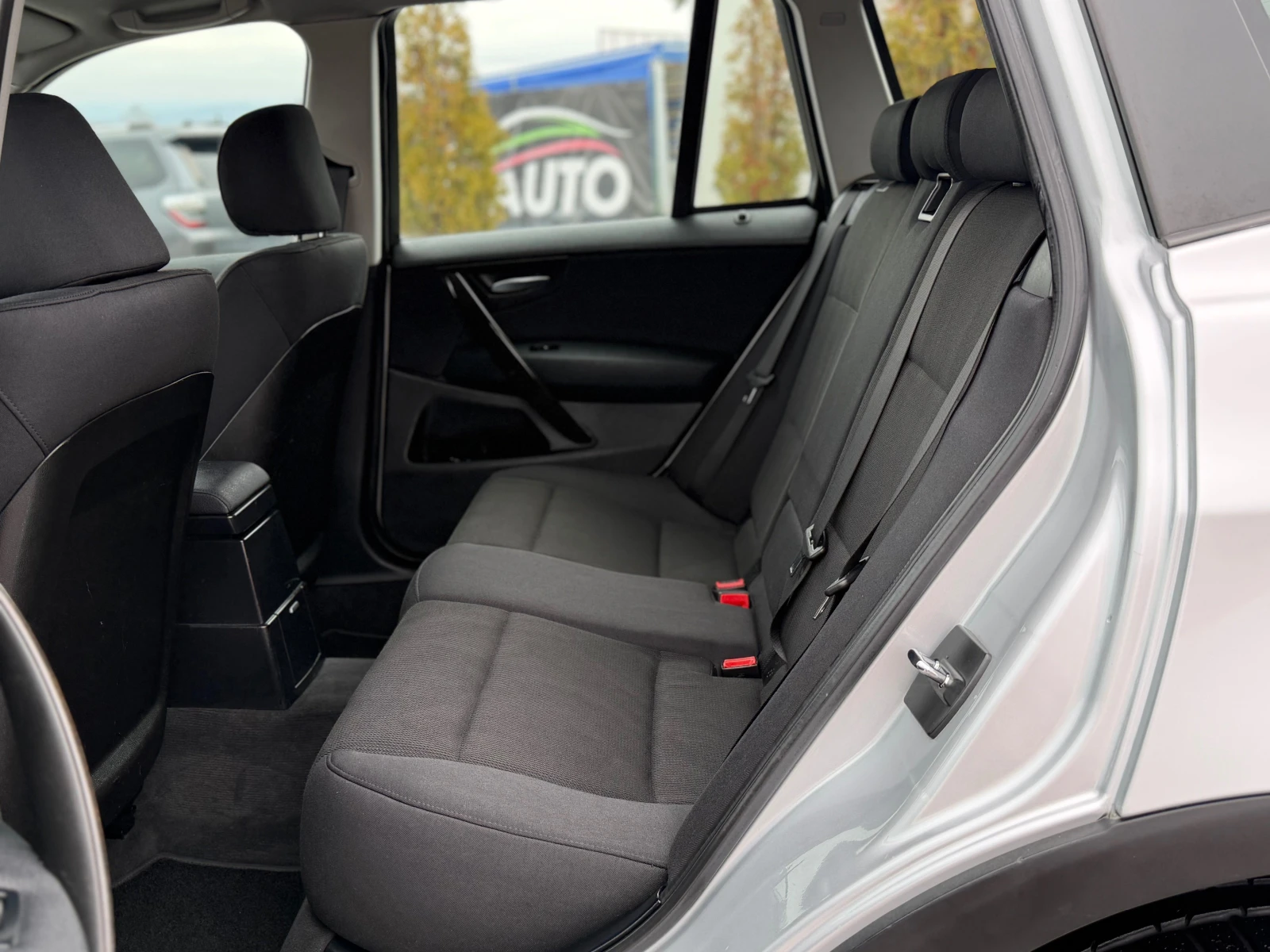 BMW X3 * ИТАЛИЯ* 4X4* X-DRIVE* БЕНЗИН* 2.0-150*  - изображение 9