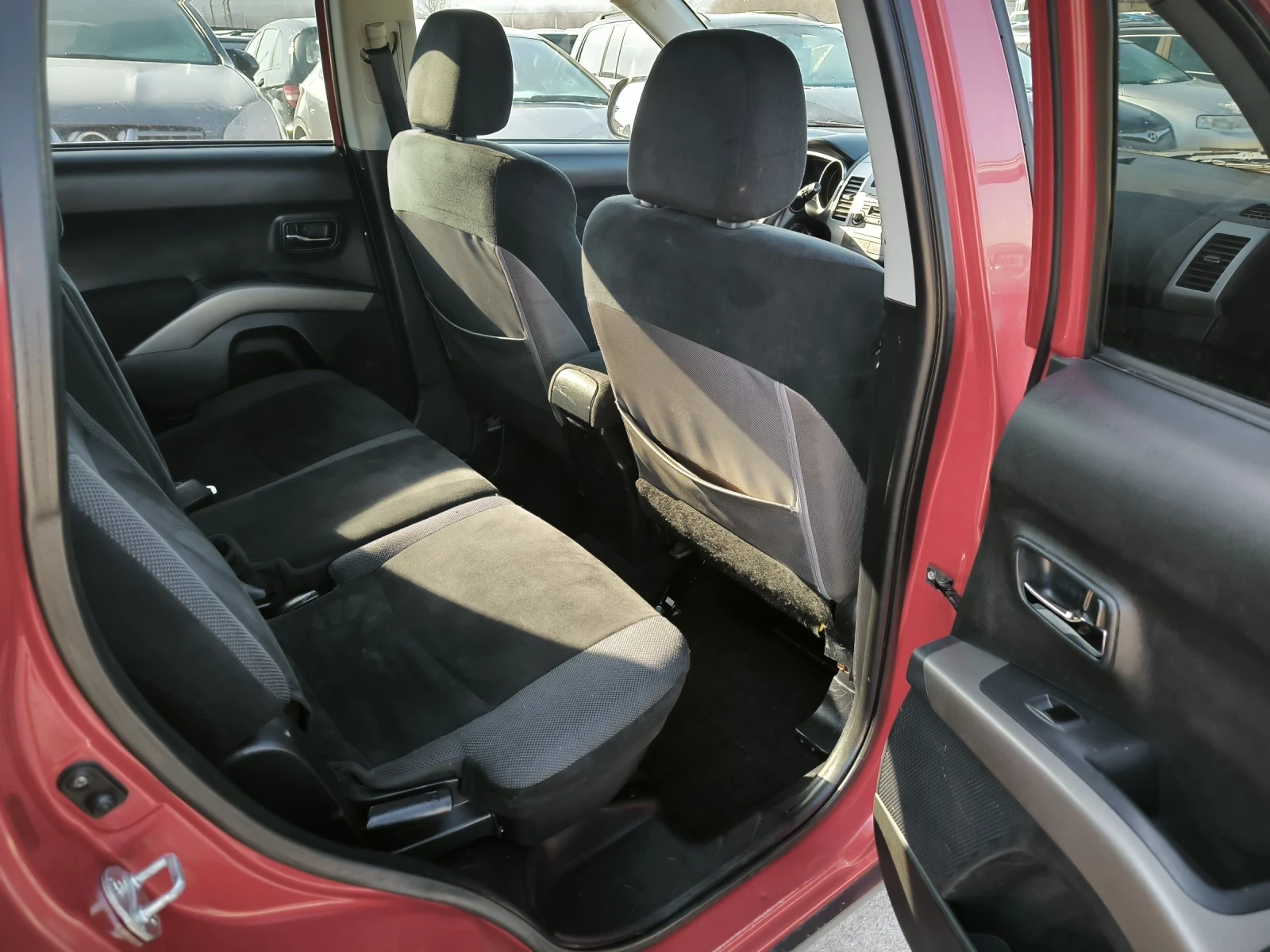 Mitsubishi Outlander 2.0D - изображение 9