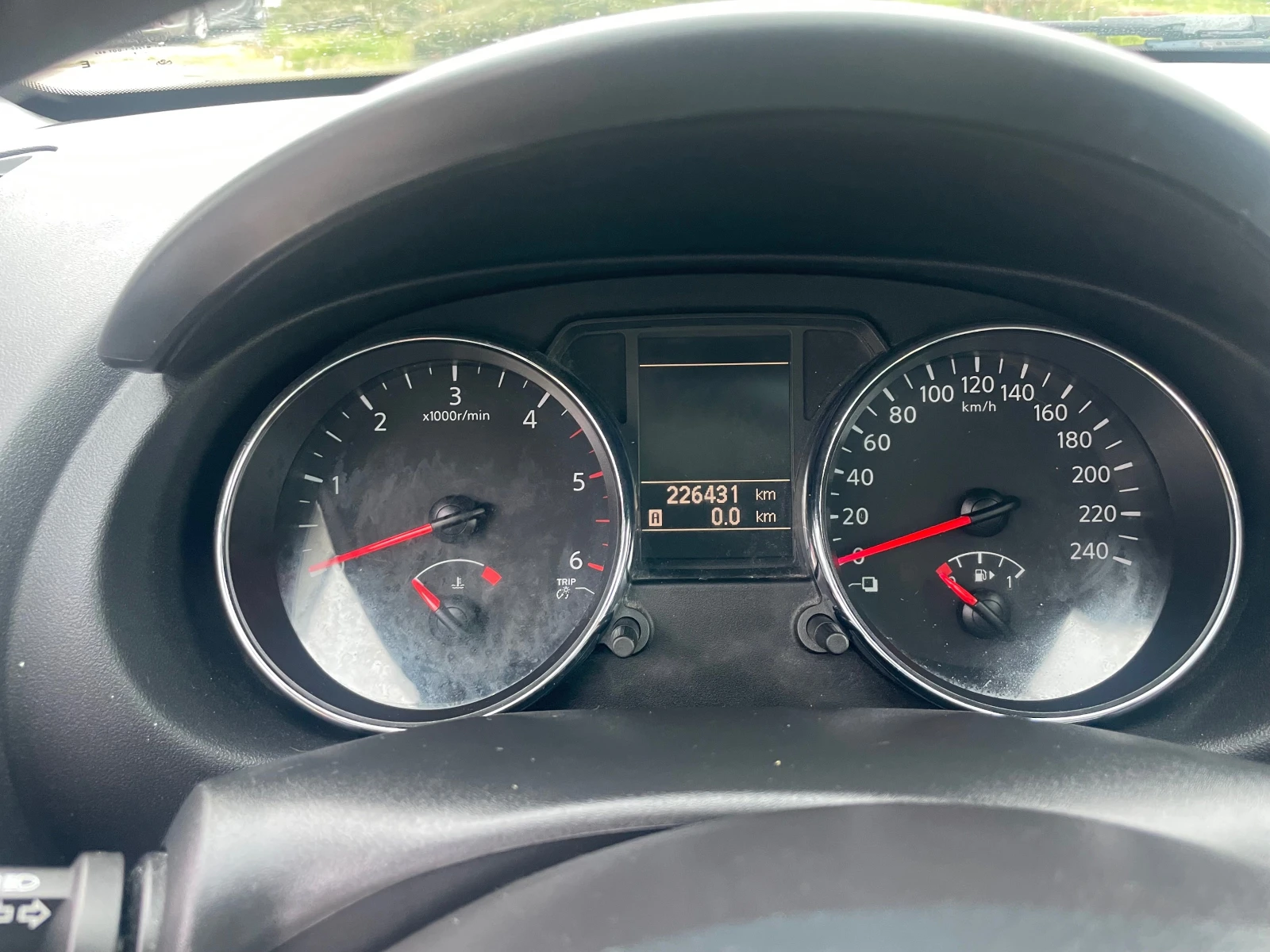 Nissan Qashqai, снимка 16 - Автомобили и джипове - 54046852