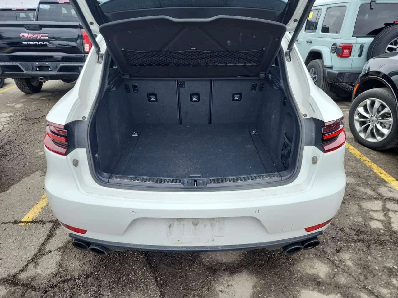 Porsche Macan * GTS * CARFAX * Без инциденти * , снимка 12 - Автомобили и джипове - 54062704