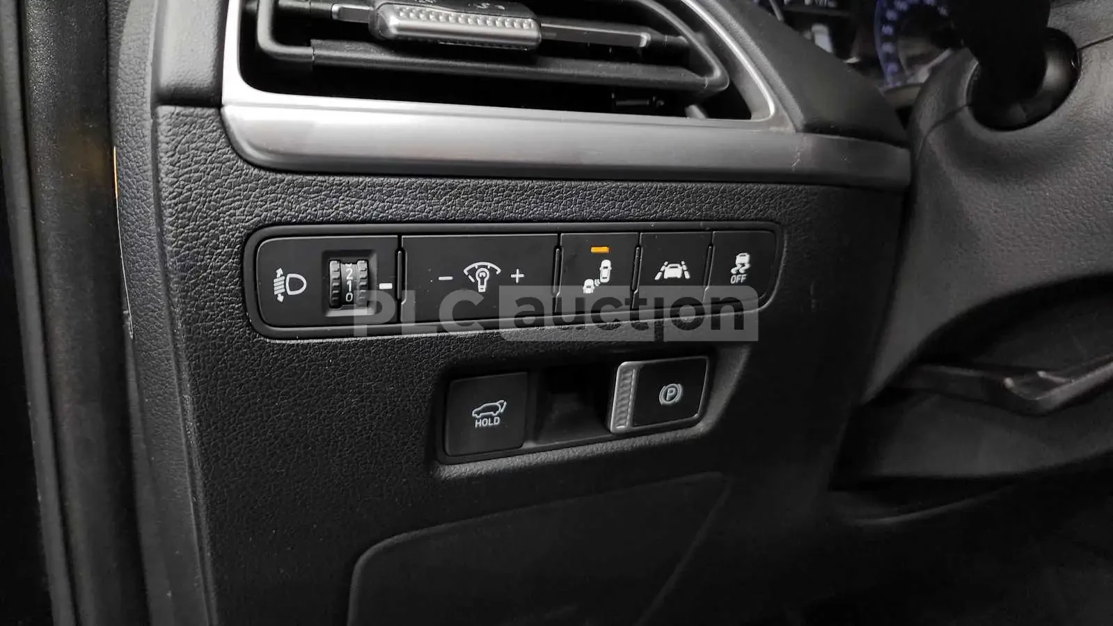 Hyundai Palisade ПОДГРЕВ/ОБДУХ НА ВСИЧКИ СЕДАЛКИ/СЛЕДЕНЕ НА ЛЕНТИ, снимка 13 - Автомобили и джипове - 54109624