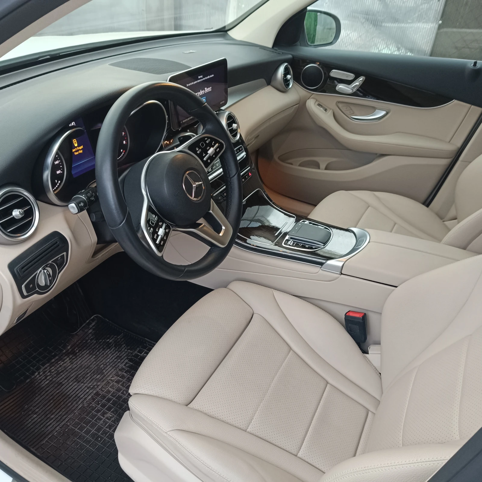 Mercedes-Benz GLC 300 2.0, снимка 7 - Автомобили и джипове - 54514870