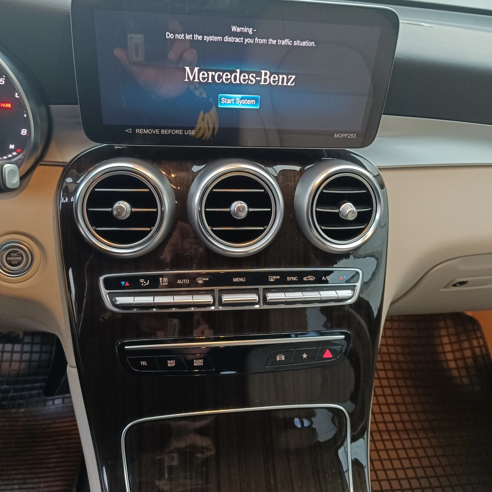 Mercedes-Benz GLC 300 2.0, снимка 8 - Автомобили и джипове - 54514870