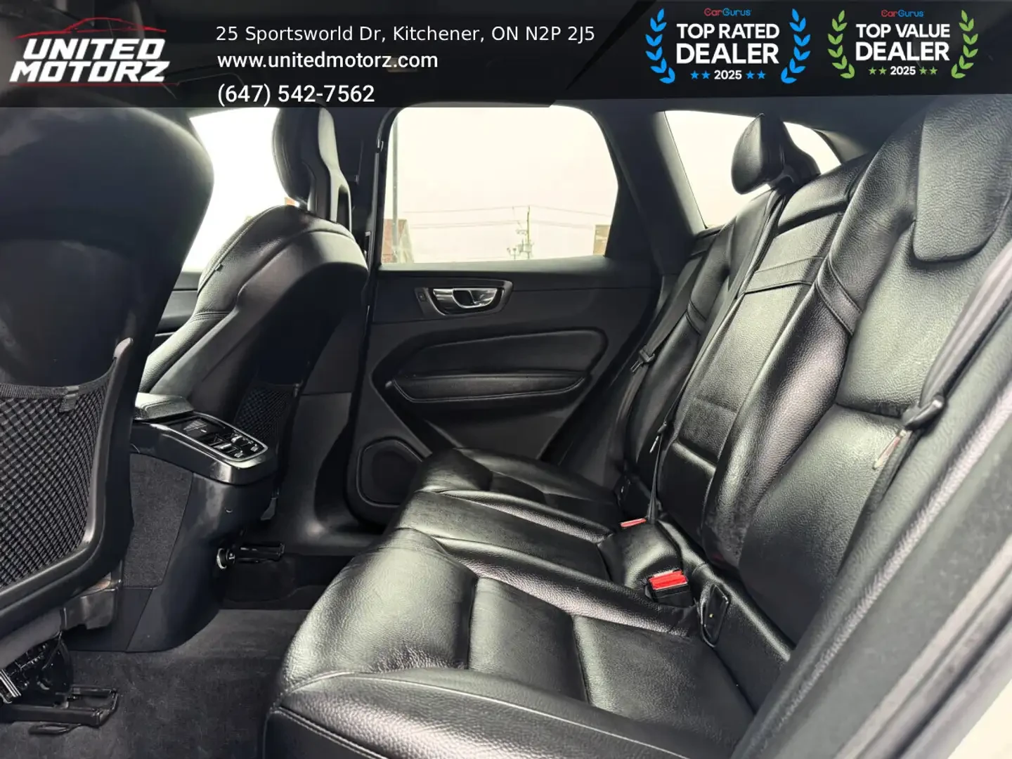 Volvo XC60 T6 Momentum * Един собственик * Без удари, снимка 15 - Автомобили и джипове - 54838343