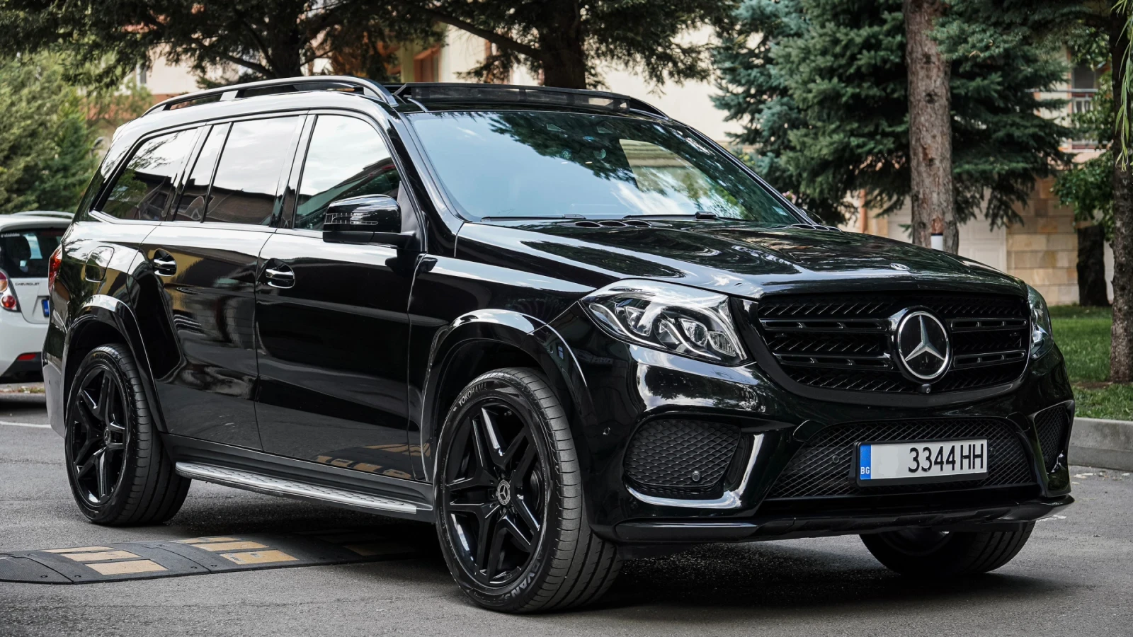 Mercedes-Benz GLS 350 4 matik / AMG Line / Facelift  / EURO 6, снимка 2 - Автомобили и джипове - 55805087