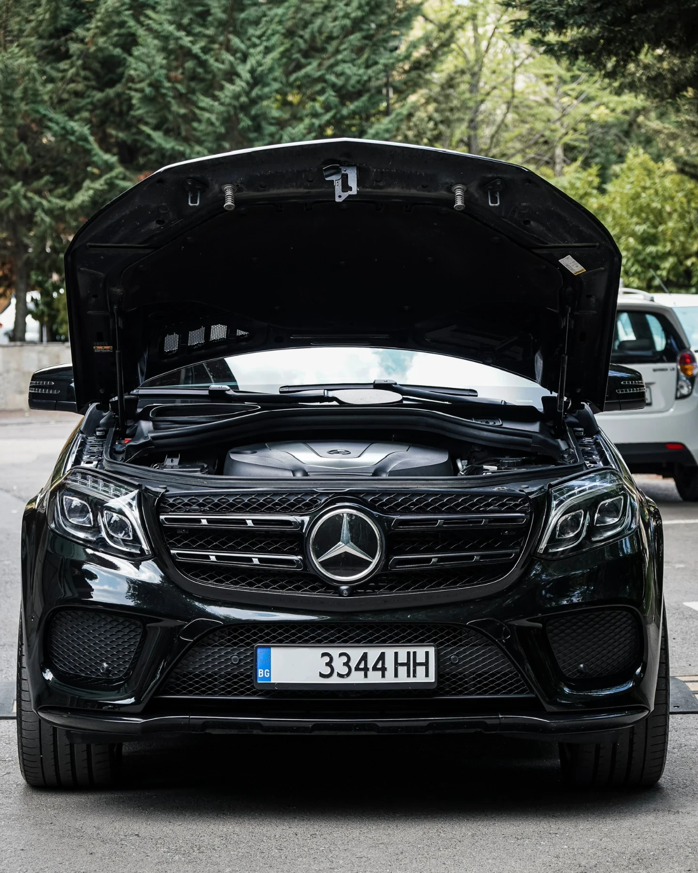 Mercedes-Benz GLS 350 4 matik / AMG Line / Facelift  / EURO 6, снимка 8 - Автомобили и джипове - 55805087