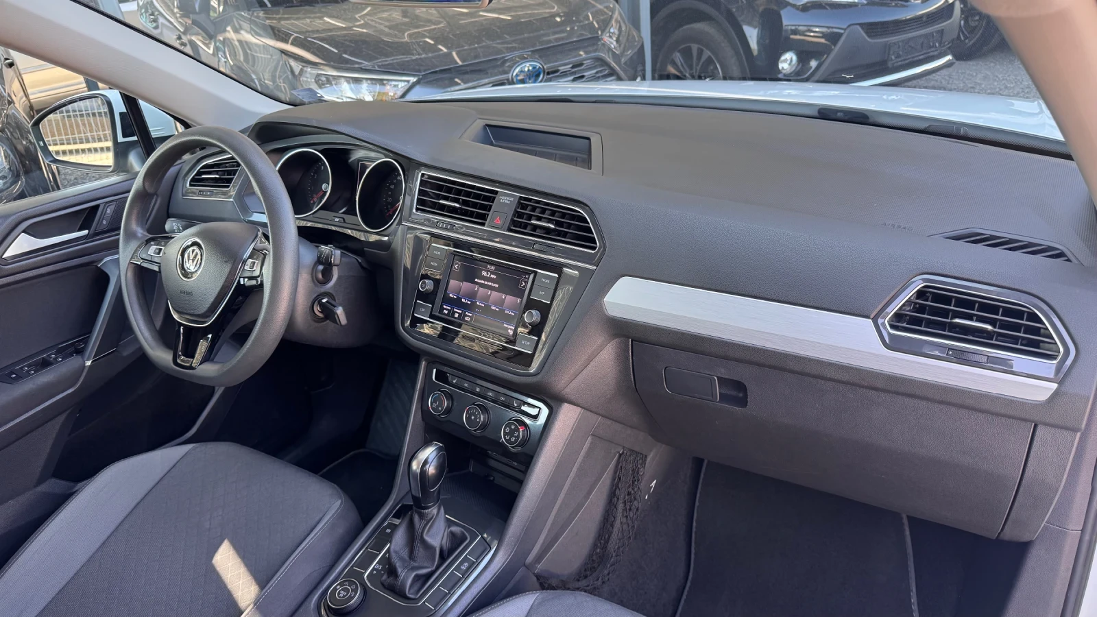 VW Tiguan Allspace 2.0i 4MOTION 187��* 73���.��*  | Mobile.bg � ����������� 10