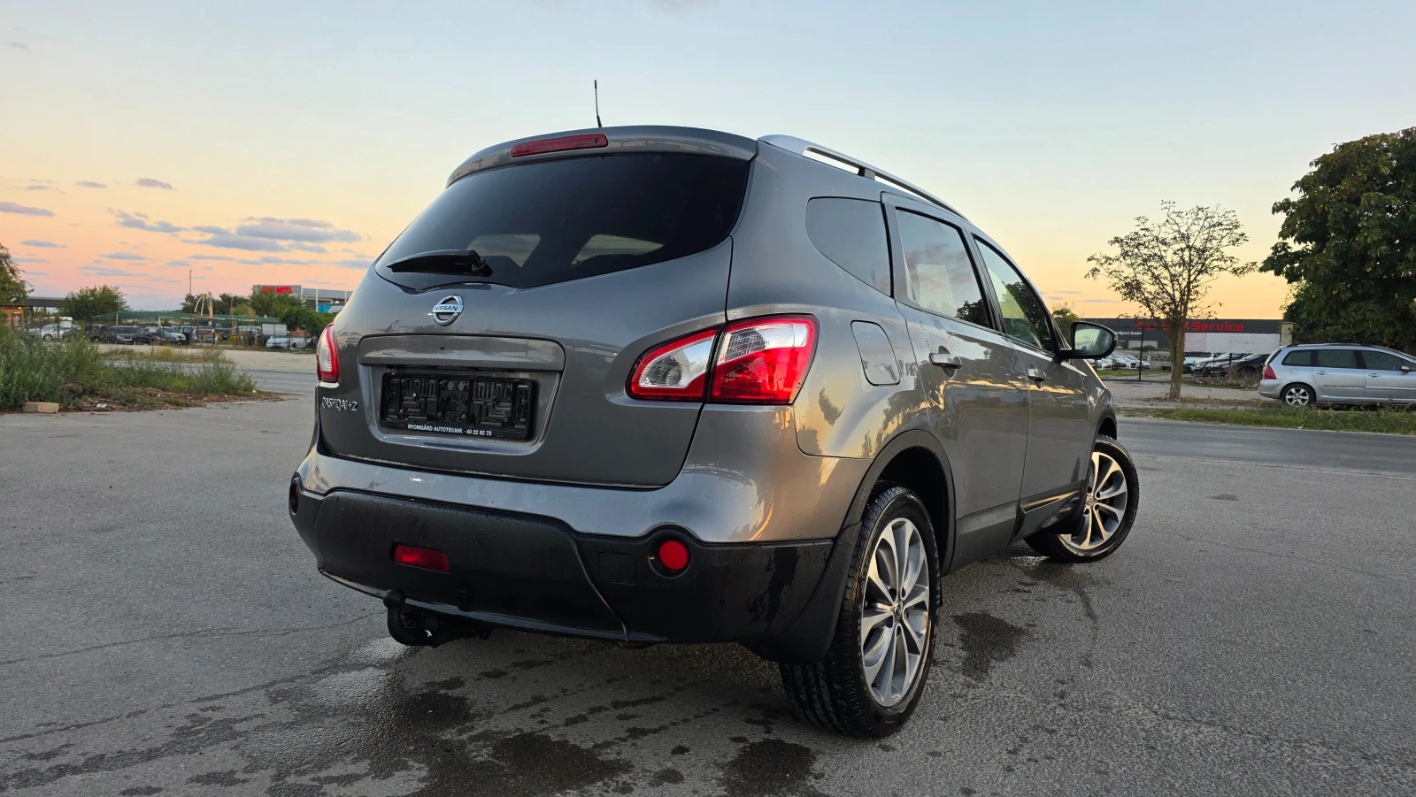 Nissan Qashqai 2.0i/141hp/7m/4X4/FUL-FUL, снимка 5 - Автомобили и джипове - 56062131