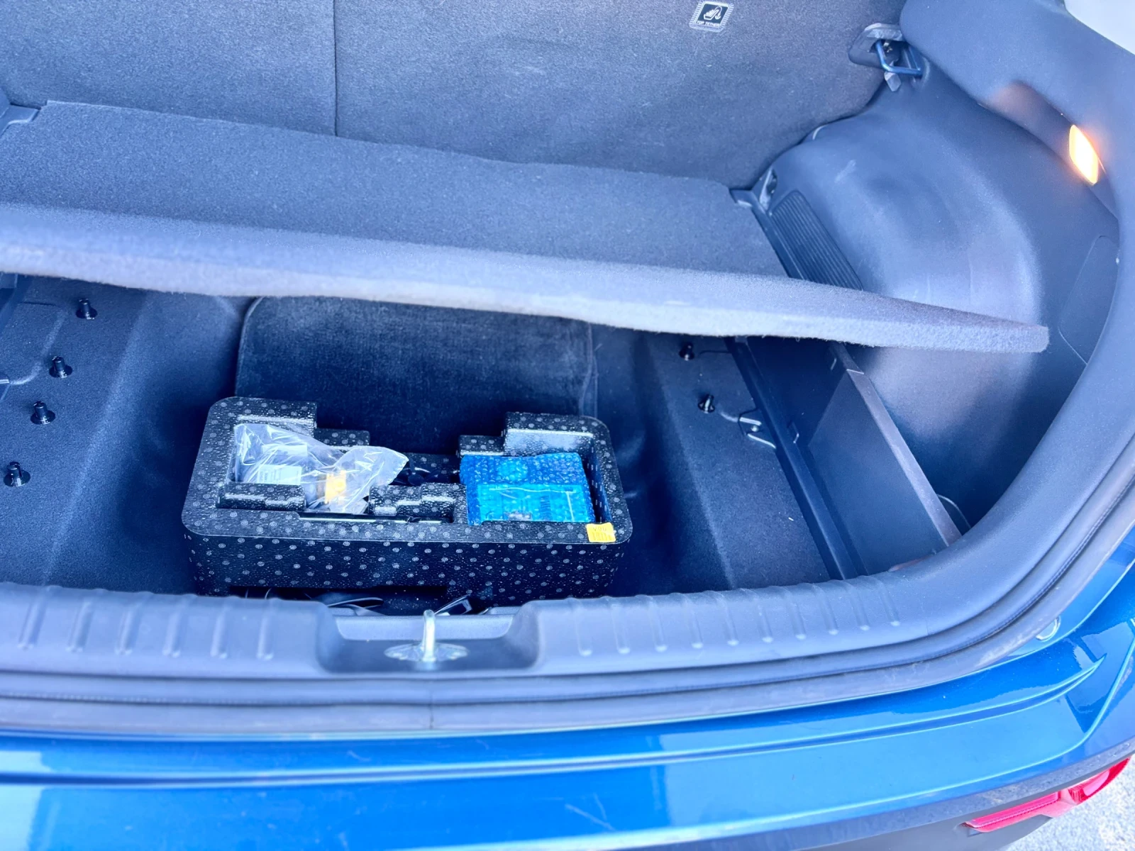 Kia Niro EV 2WD, снимка 7 - Автомобили и джипове - 56208134